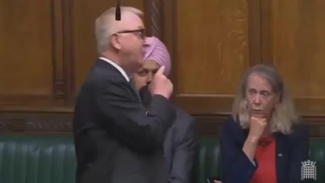 Ian Austin owns and humiliates Liz McInnes