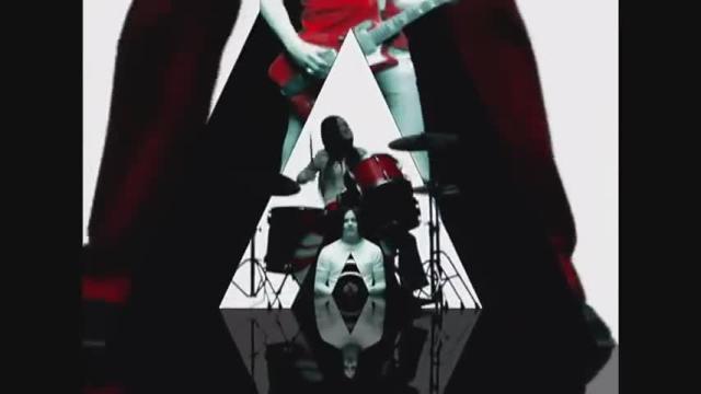 The White Stripes - Seven Nation Army - Official Music Video