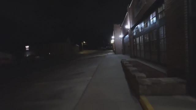 AdrianahLee leaks her bruises on discord and GEWN & Salmon Andy aka mando give their take with ChickenAndy coming under abuse allegations