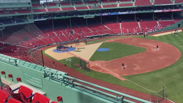 Pregame warmup @Fenway Park