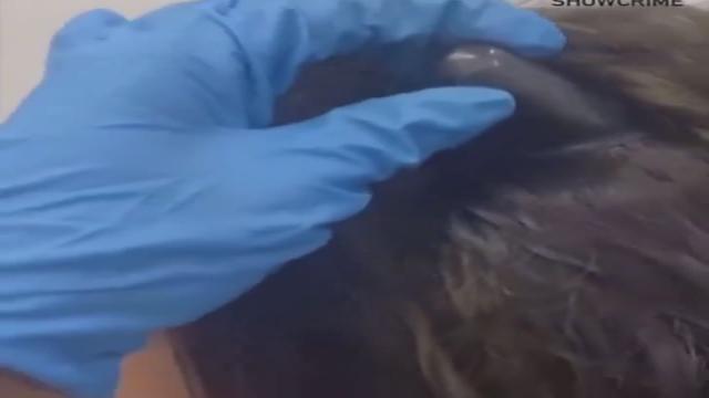 Negress Arrested for Hiding Coke in hair Extentions