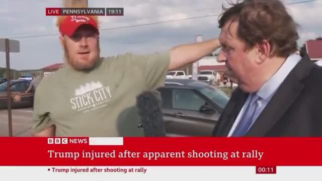 Eyewitness tells BBC that he informed police, Secret Service about a suspicious man on a roof with a rifle.  He was ignored.