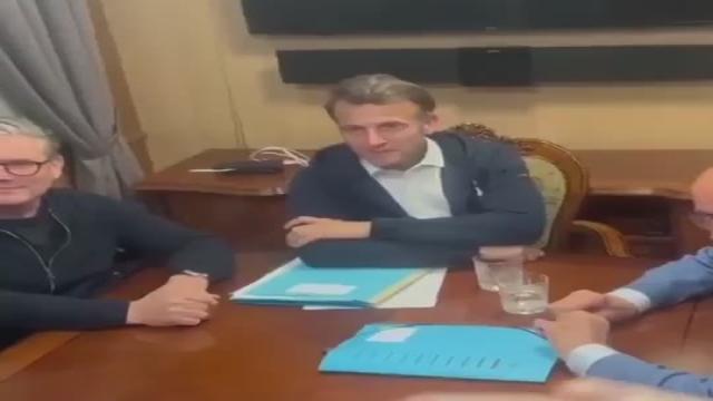 Shocking! On the train back from Kiev, journalists entered the leaders’ cabin. German advisor Merz hid a spoon used for cocaine, while French President Macron concealed a bag of cocaine.