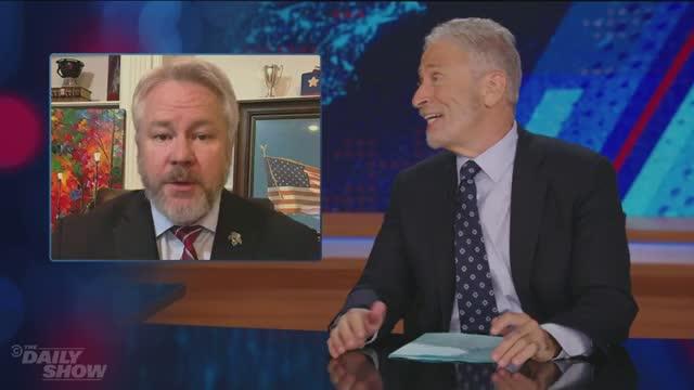  Jon Stewart Slams CNN’s “Bombshell” Biden Book Promo Amidst Cancer Diagnosis | The Daily Show 