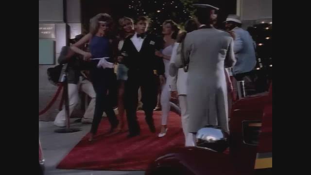ZZ Top - Sharp Dressed Man - Official Music Video