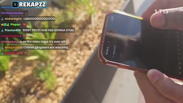  MOXIE GOES TO WAR WITH ICE POSEIDON! #iceposeidon #moxie #chile #kickstreaming 