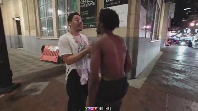 Kick Streamer IDuncle was attacked by a crazy guy while In Florida
