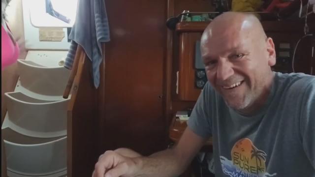 MercOffDaPerc CRASHES OUT on Wvagabond for claiming she was going to have sex with a black person and accuses his chat of racism