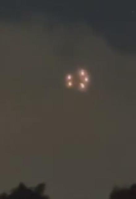 🚨🇺🇸 Meanwhile over Ohio   Wow - even Legacy Media are starting to report it‼️UFO / ORB