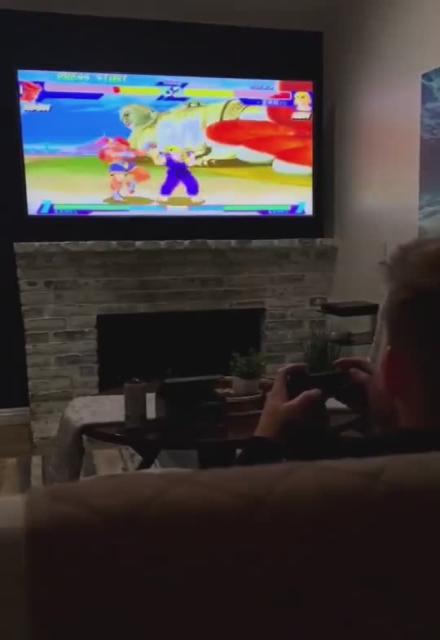 Amazing NEW-RETRO Game Mini-HD with Lots of GAMES!