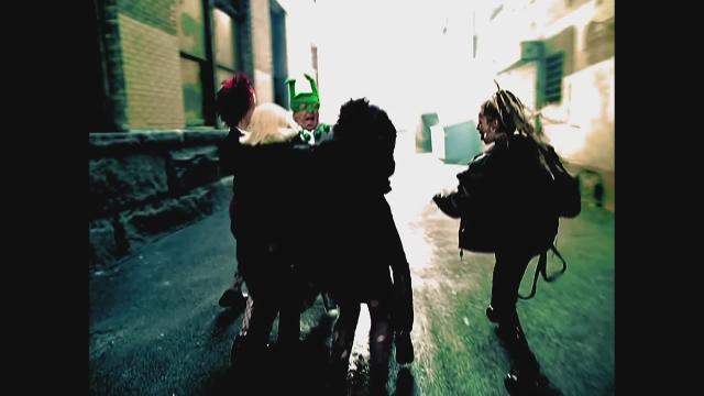 3 Doors Down - Kryptonite (Official Video)