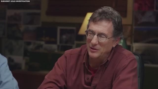 Rogan mentions The Curse of Oak Island...