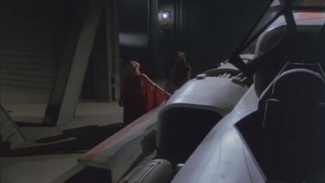 2-hour movie PILOT-Battlestar Galactica - S01E01 - Saga of a Star World