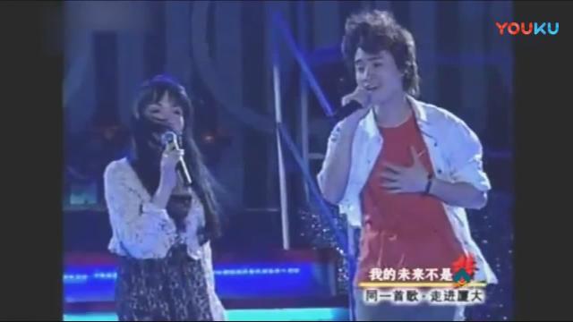 "When I Think" and "Passing Through the Coffee House" 当我想? 的时候》《走过咖啡屋》怀念那羞涩的年代